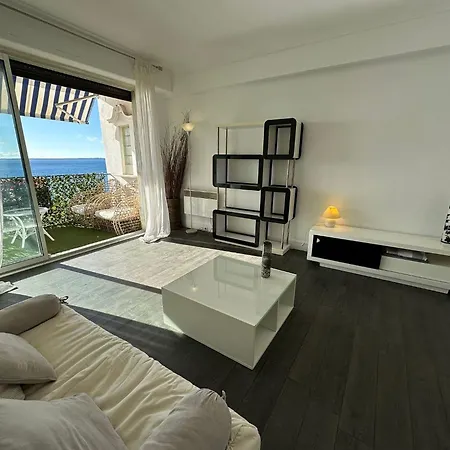 Lido Juan Les Pins - Front De Apartamento